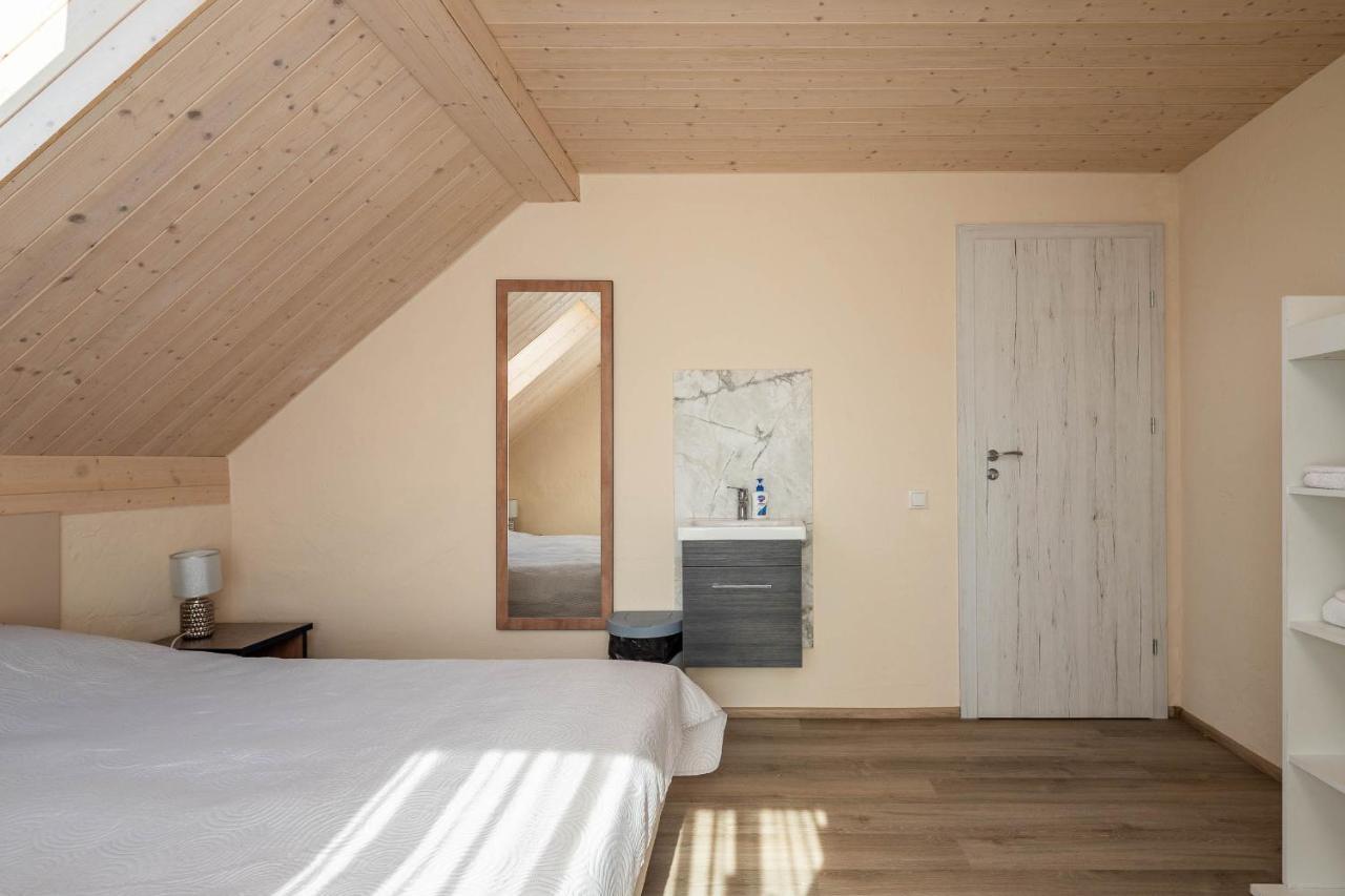 Karklė Kuren Hostel מראה חיצוני תמונה