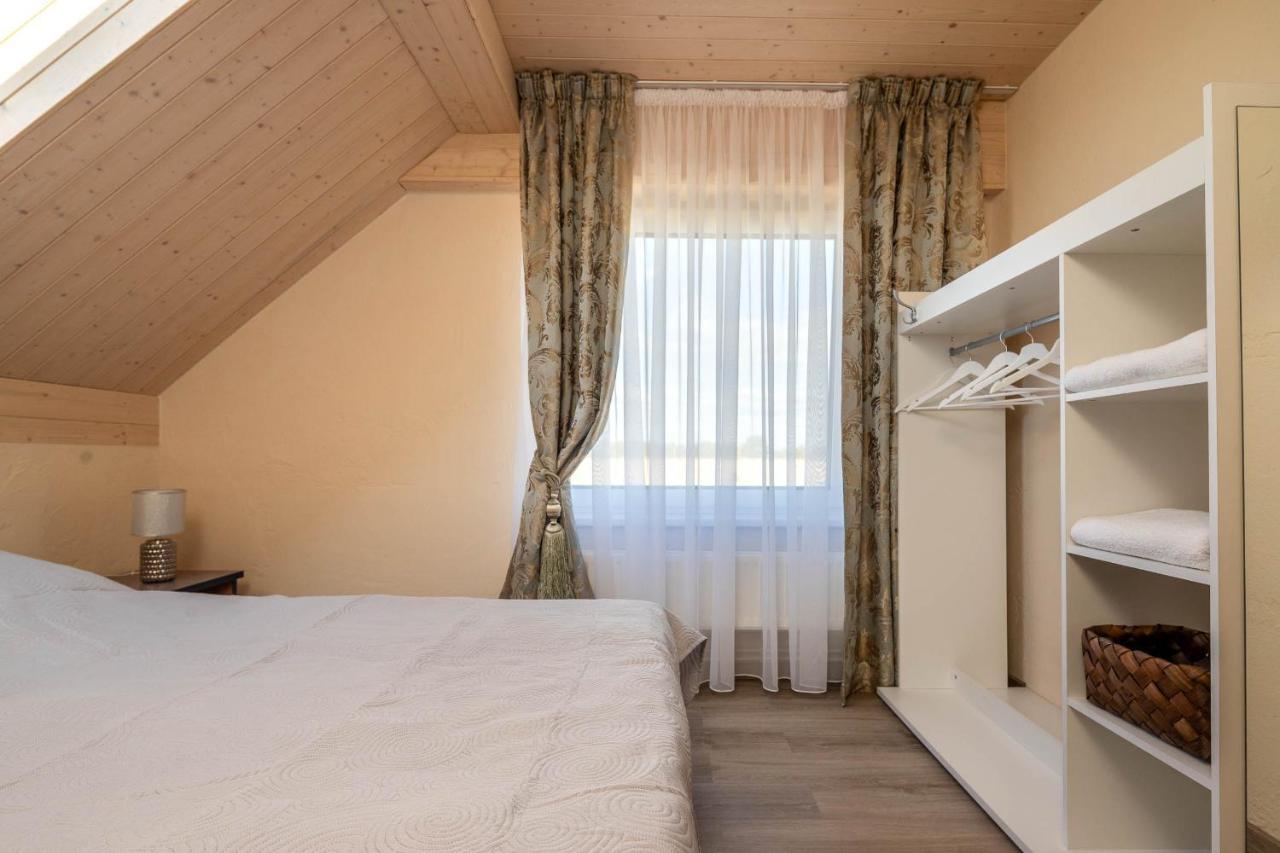 Karklė Kuren Hostel מראה חיצוני תמונה