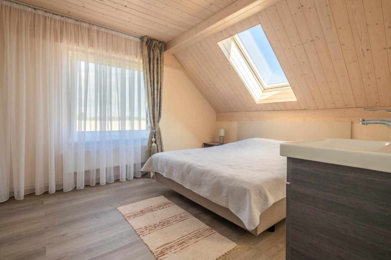 Karklė Kuren Hostel מראה חיצוני תמונה