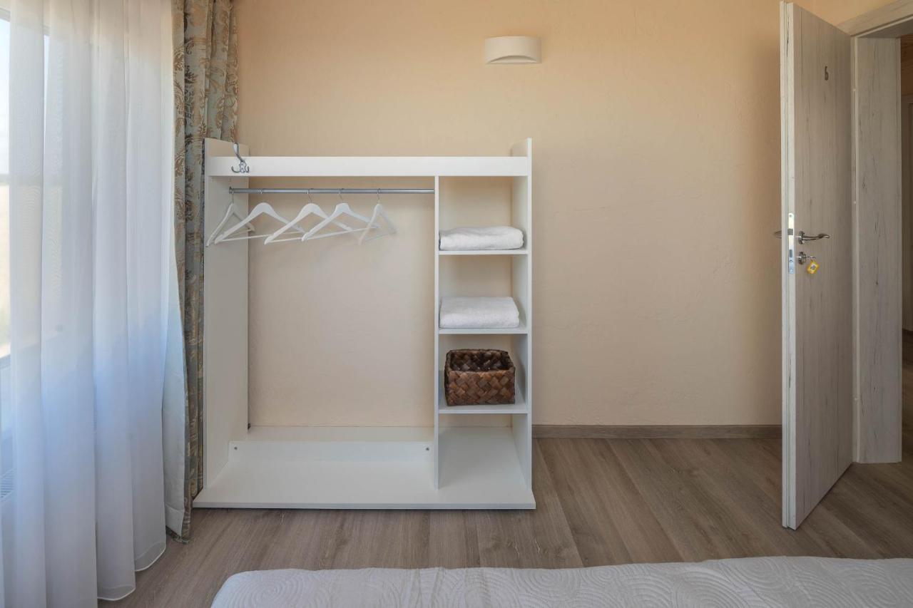Karklė Kuren Hostel מראה חיצוני תמונה
